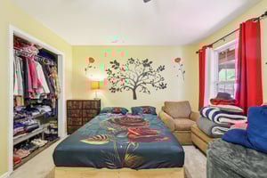 Century Dr-S0404-020.jpg