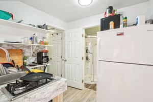 Century Dr-S0404-027.jpg