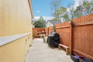 Century Dr-S0404-039.jpg