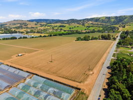 005_F8_AERIAL_3115 Leavesley Rd