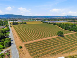 016_F8_AERIAL_3115 Leavesley Rd
