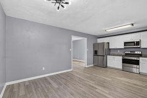 Dining area/Kitchen