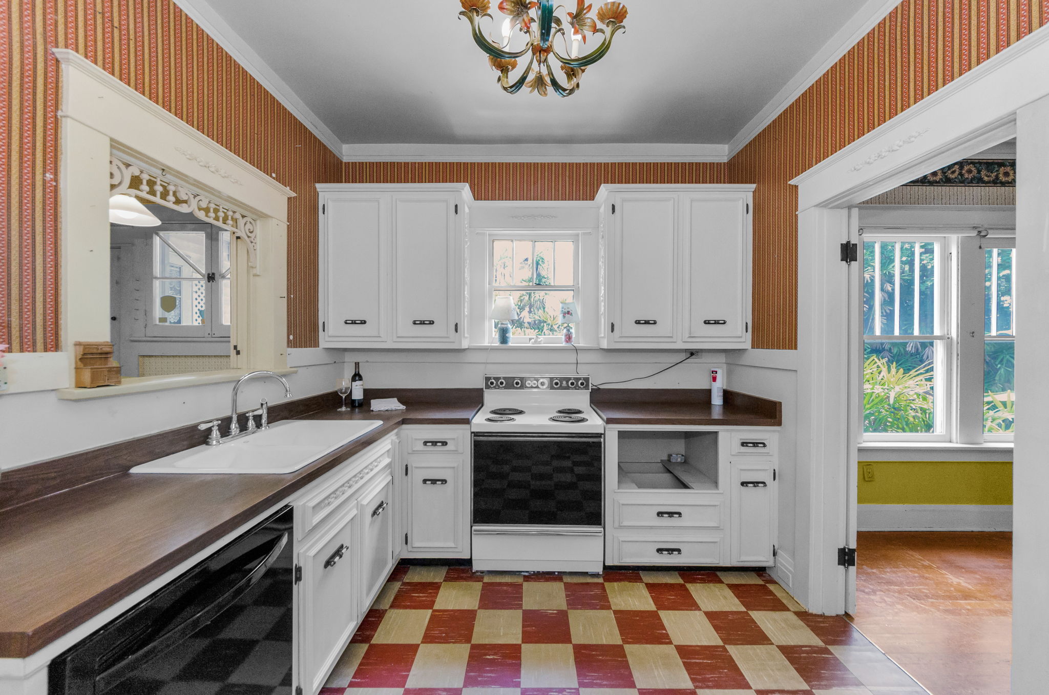 Kitchen 4