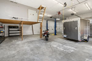  Photo 35