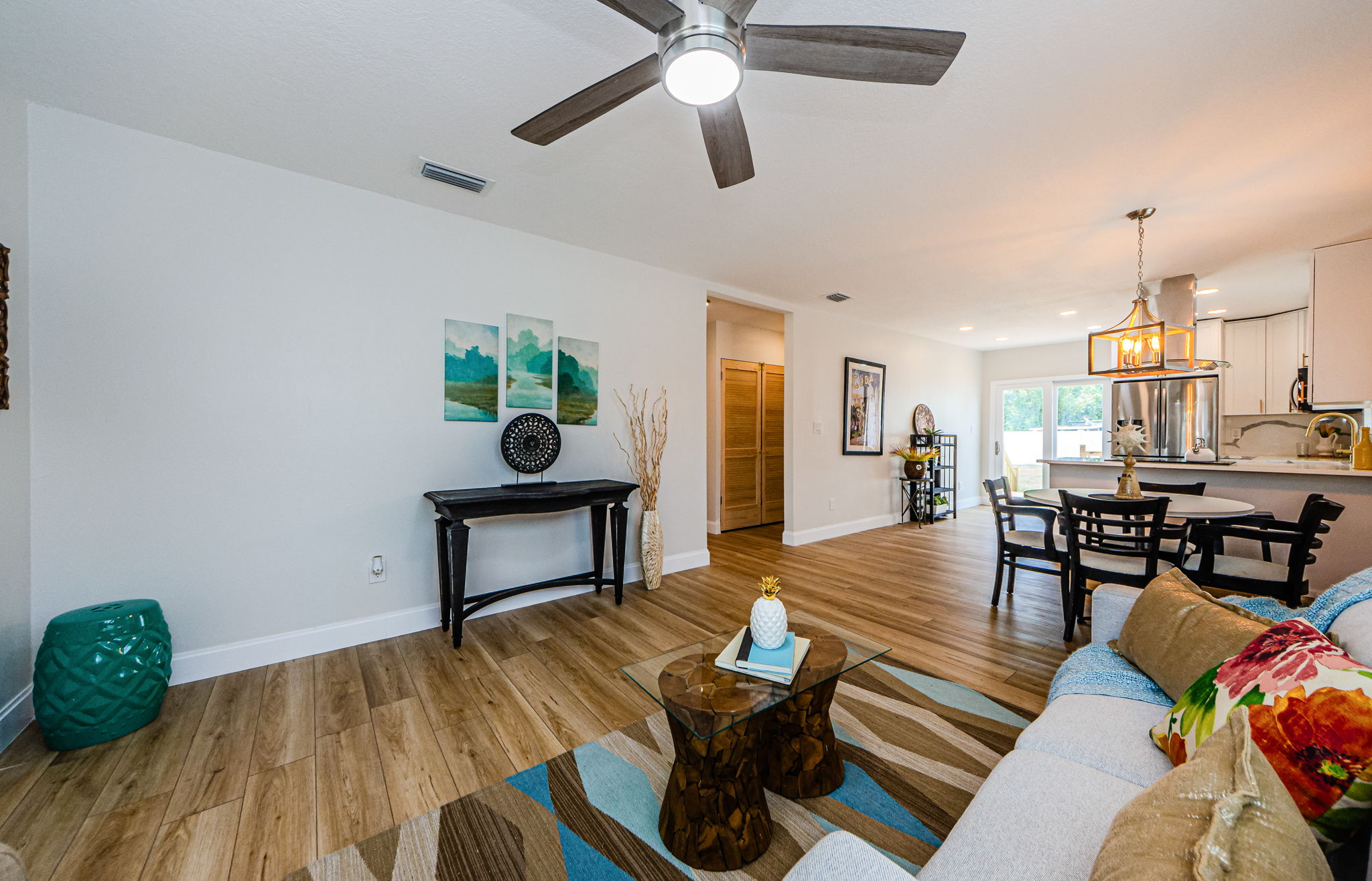 Family Room 4
