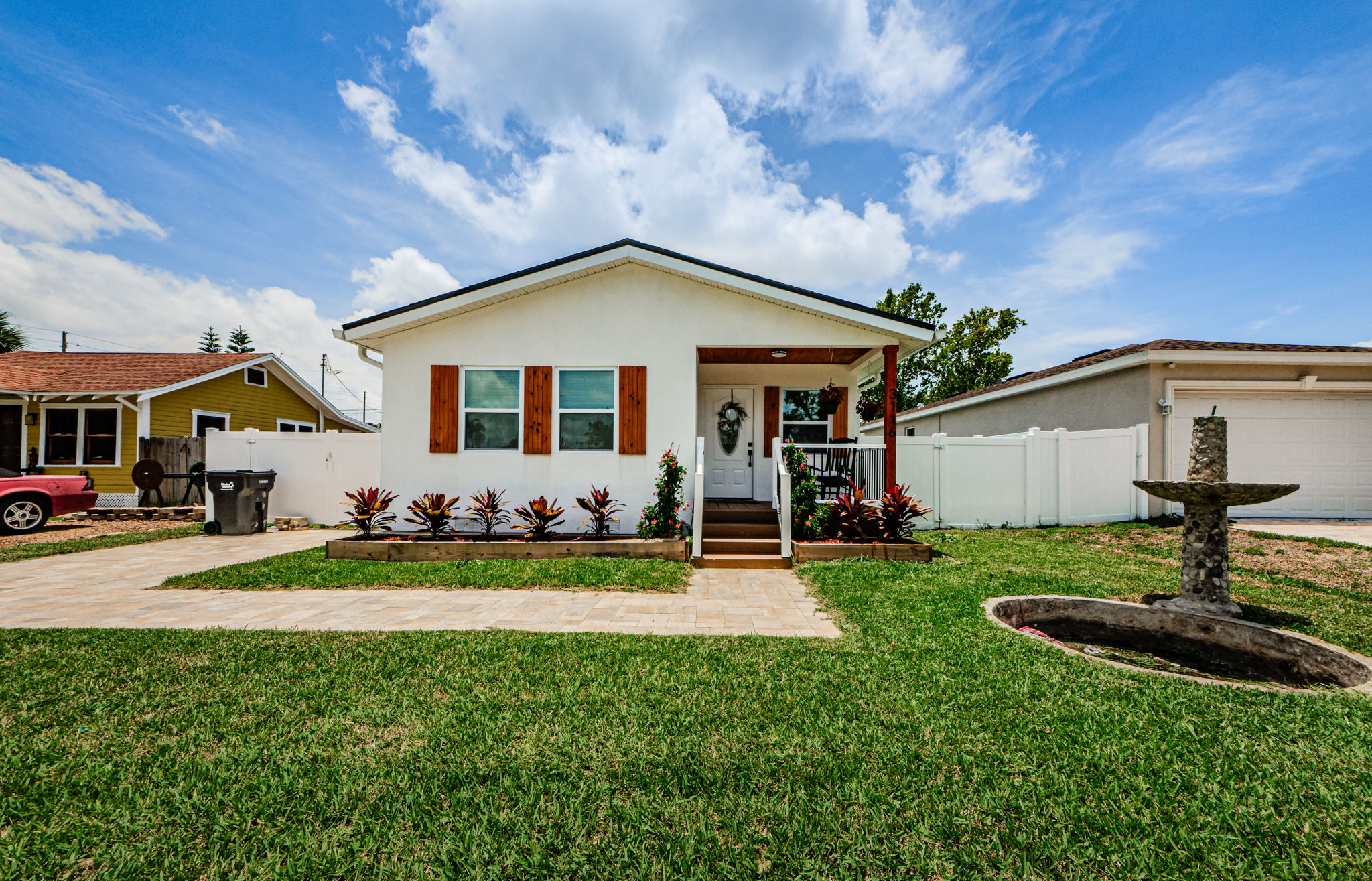 Front Exterior 2-2