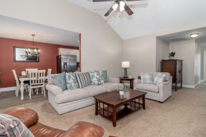 Living Room/Dining Room