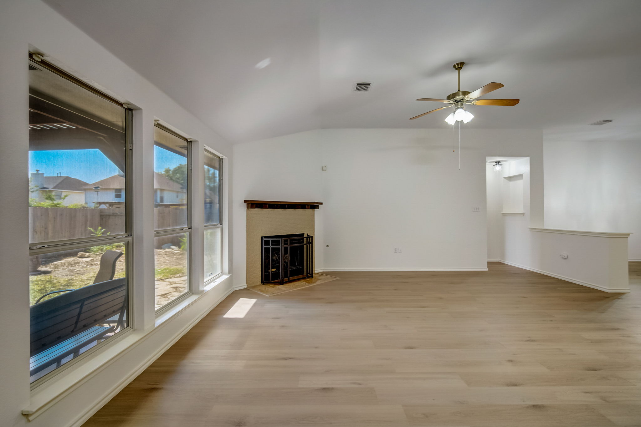 Flinders Reef Ln-014