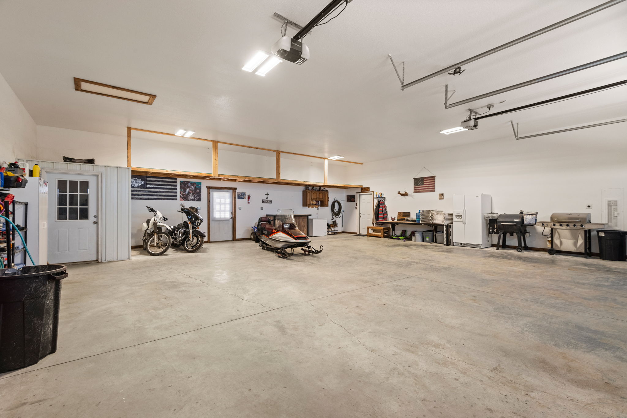 Garage 2