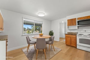 IMG_0151 virtually staged.jpeg