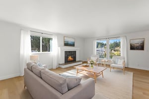 IMG_0154 virtually staged.jpeg