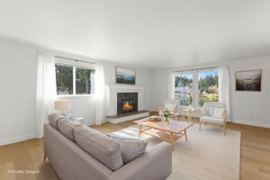 IMG_0154 virtually staged.jpeg