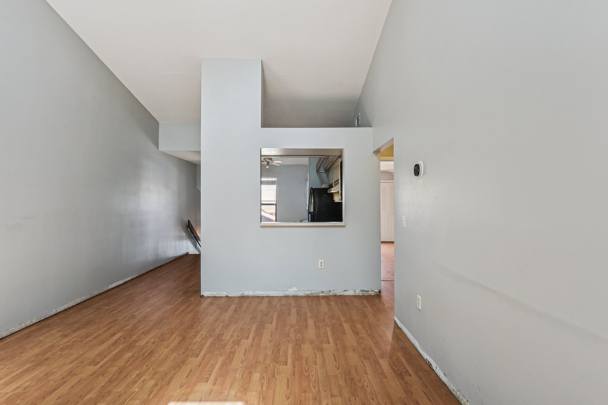 S Semoran Blvd apt 2-1406-011.jpg