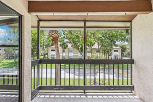 S Semoran Blvd apt 2-1406-032.jpg