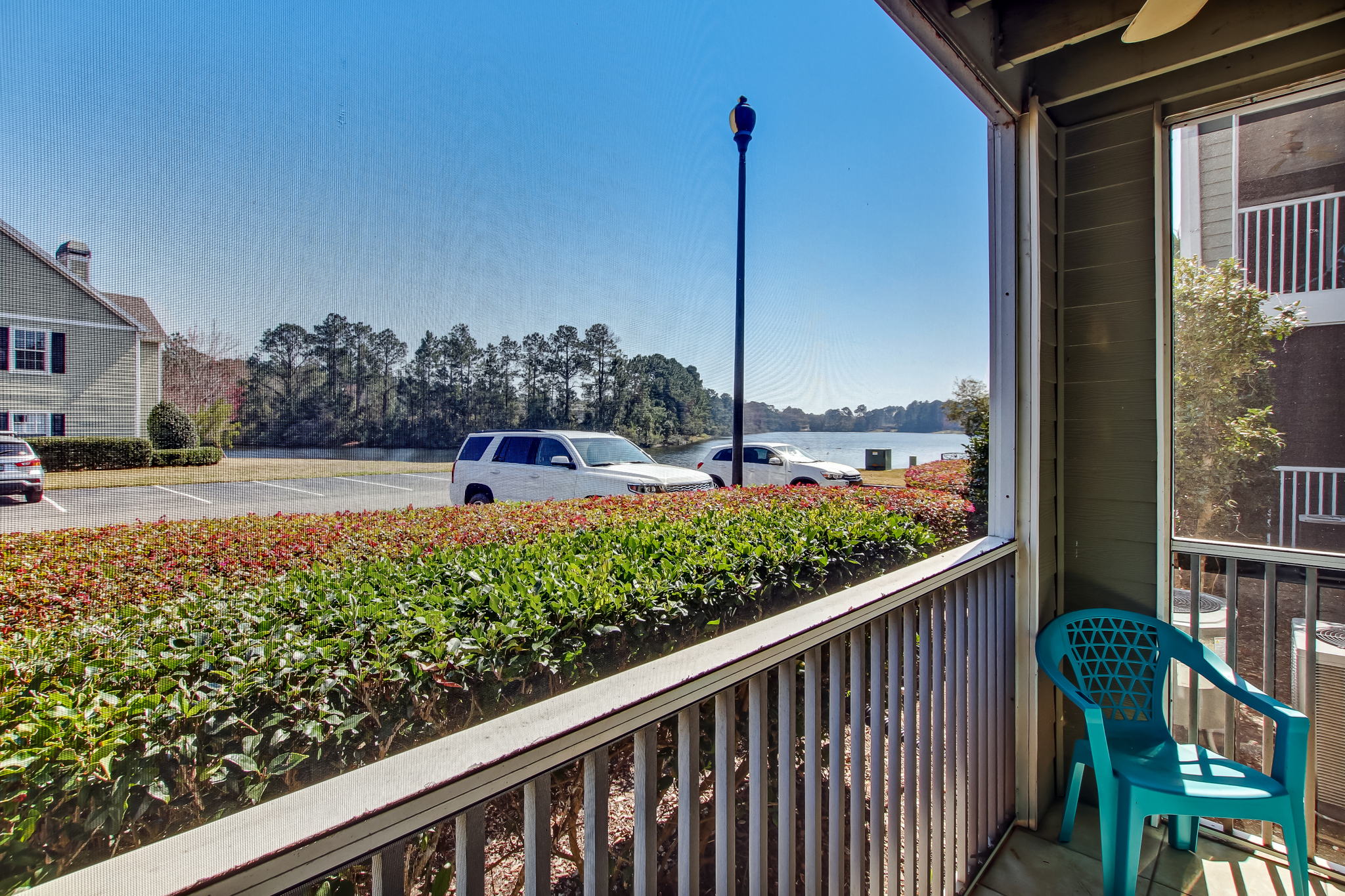 Screened-in Porch