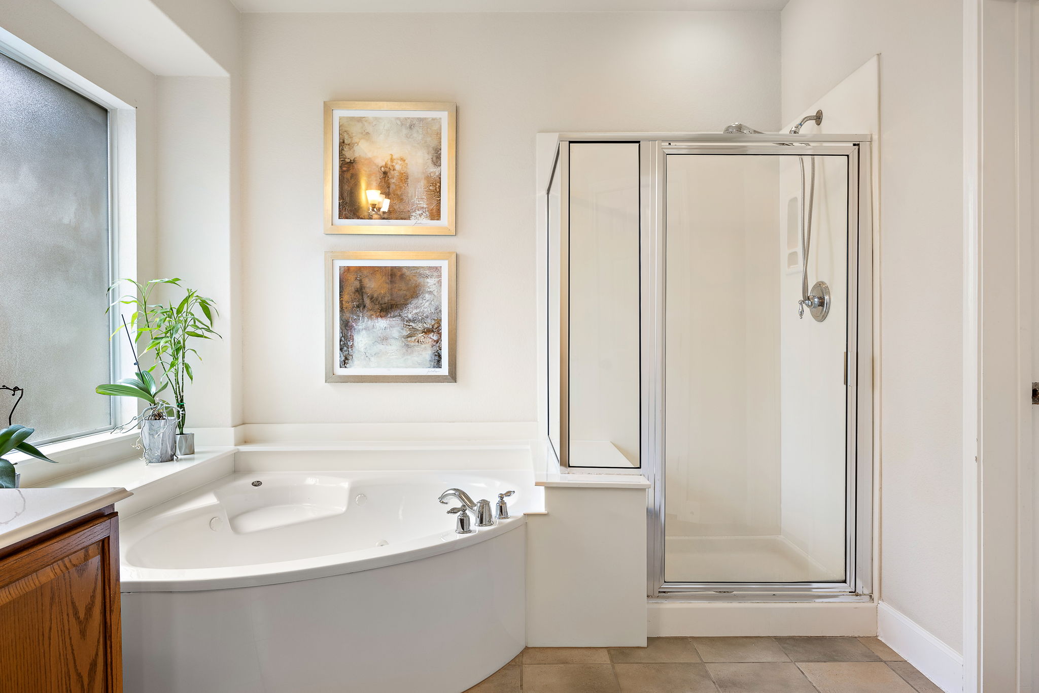 Primary Ensuite bath