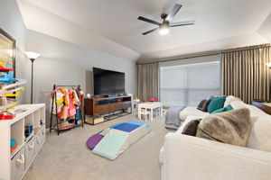 Huge flex room upstairs
