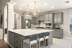 Wonderful gourmet kitchen