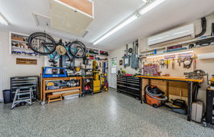 Garage 1