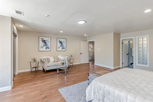 054_3119 Oak Knoll