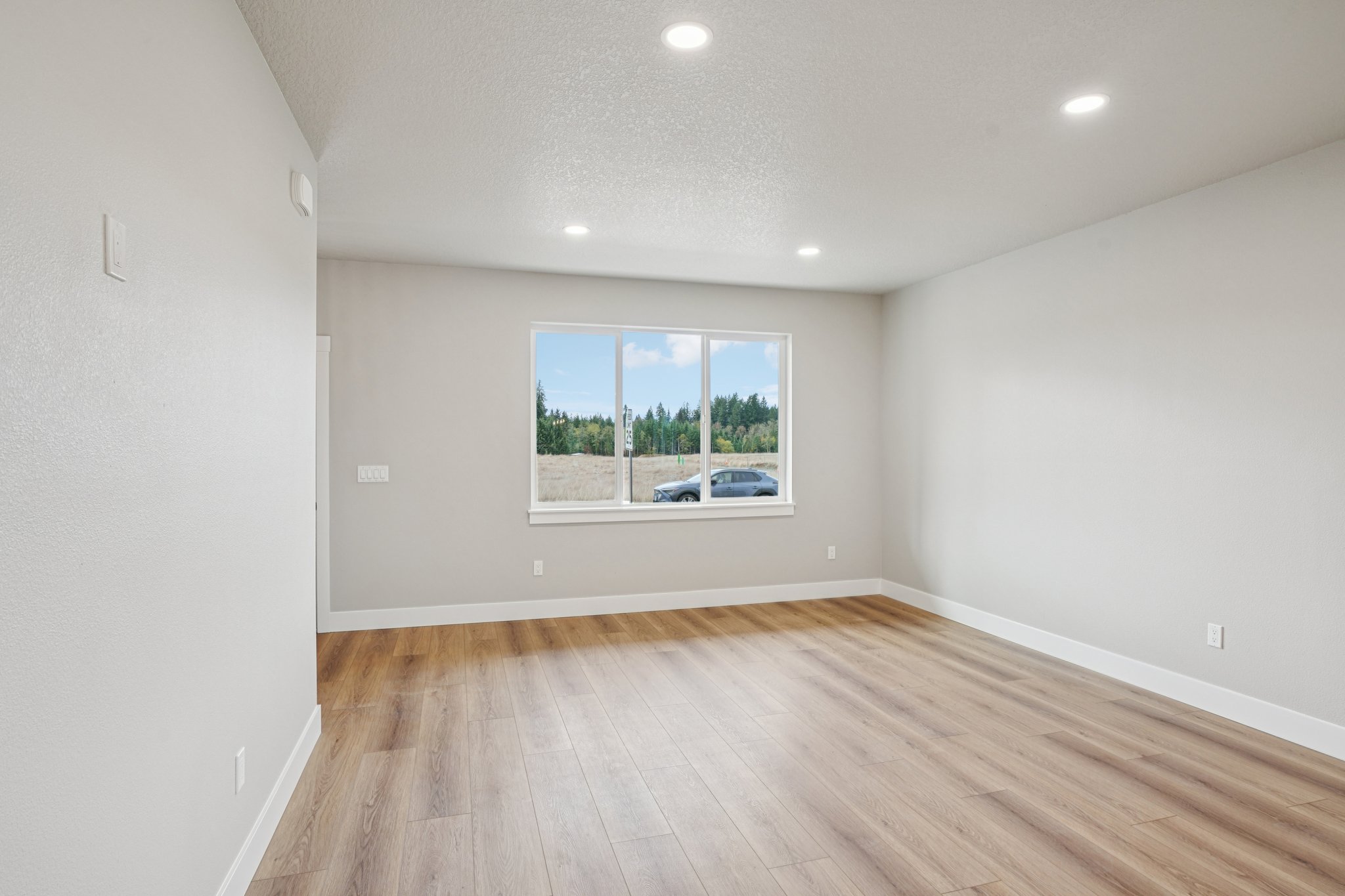 Cedar Crest Dr-S3010-013.jpg