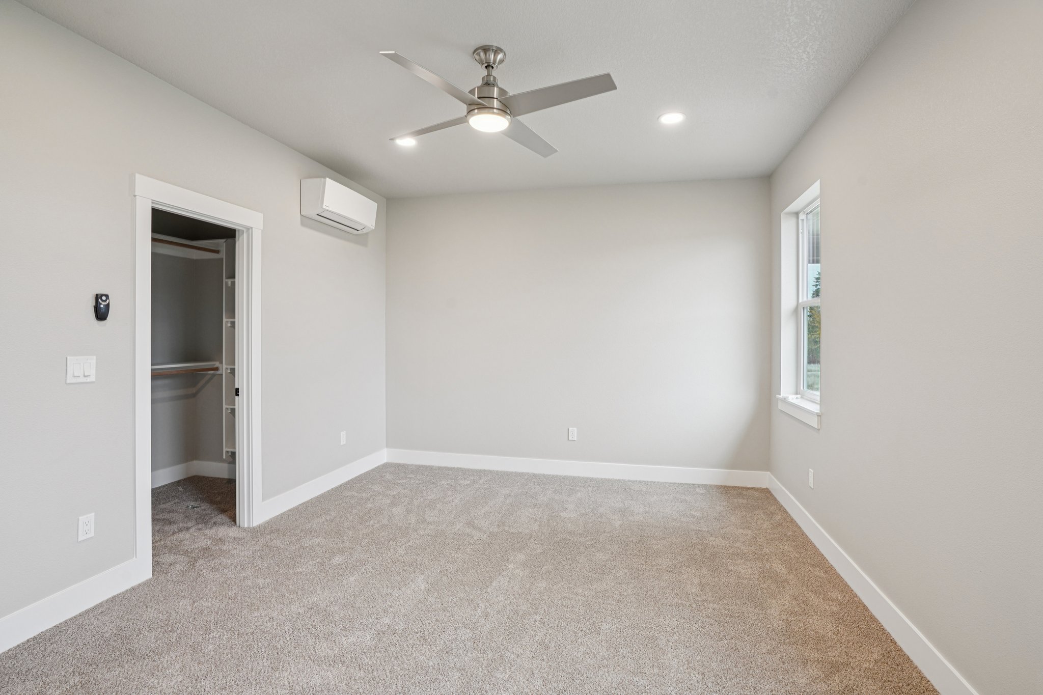 Cedar Crest Dr-S3010-029.jpg