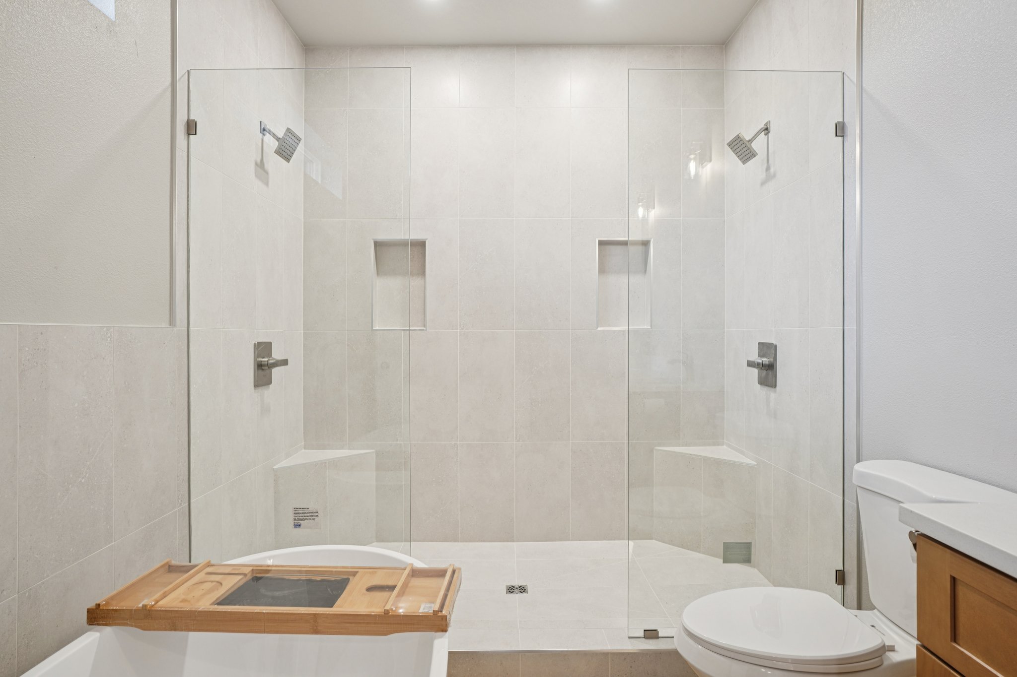 Cedar Crest Dr-S3010-032.jpg