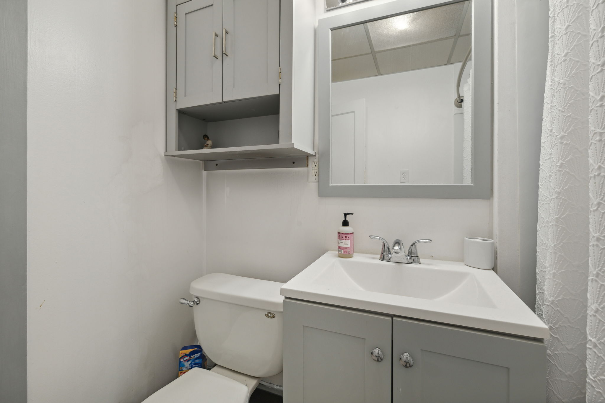  Photo 41