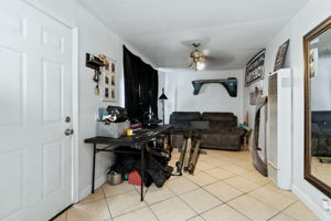  Photo 49