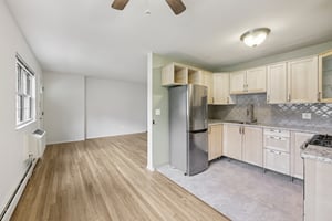 Washington Dr-S2110-006.jpg