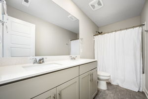  Photo 30