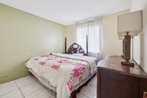 NW 203rd Terrace-S2706-008.jpg