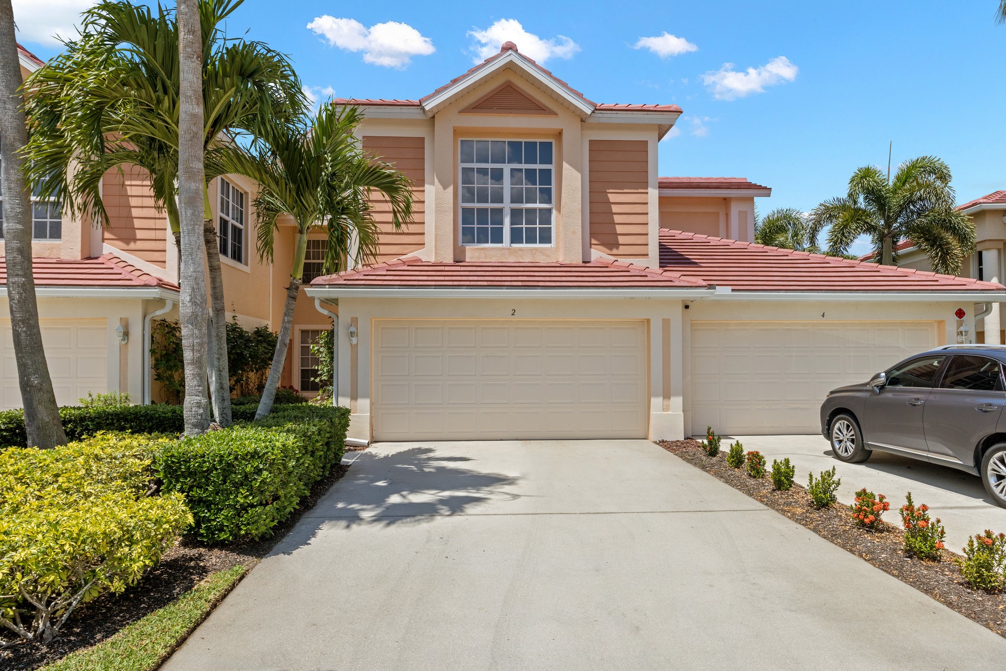 Front Exterior 1.jpg