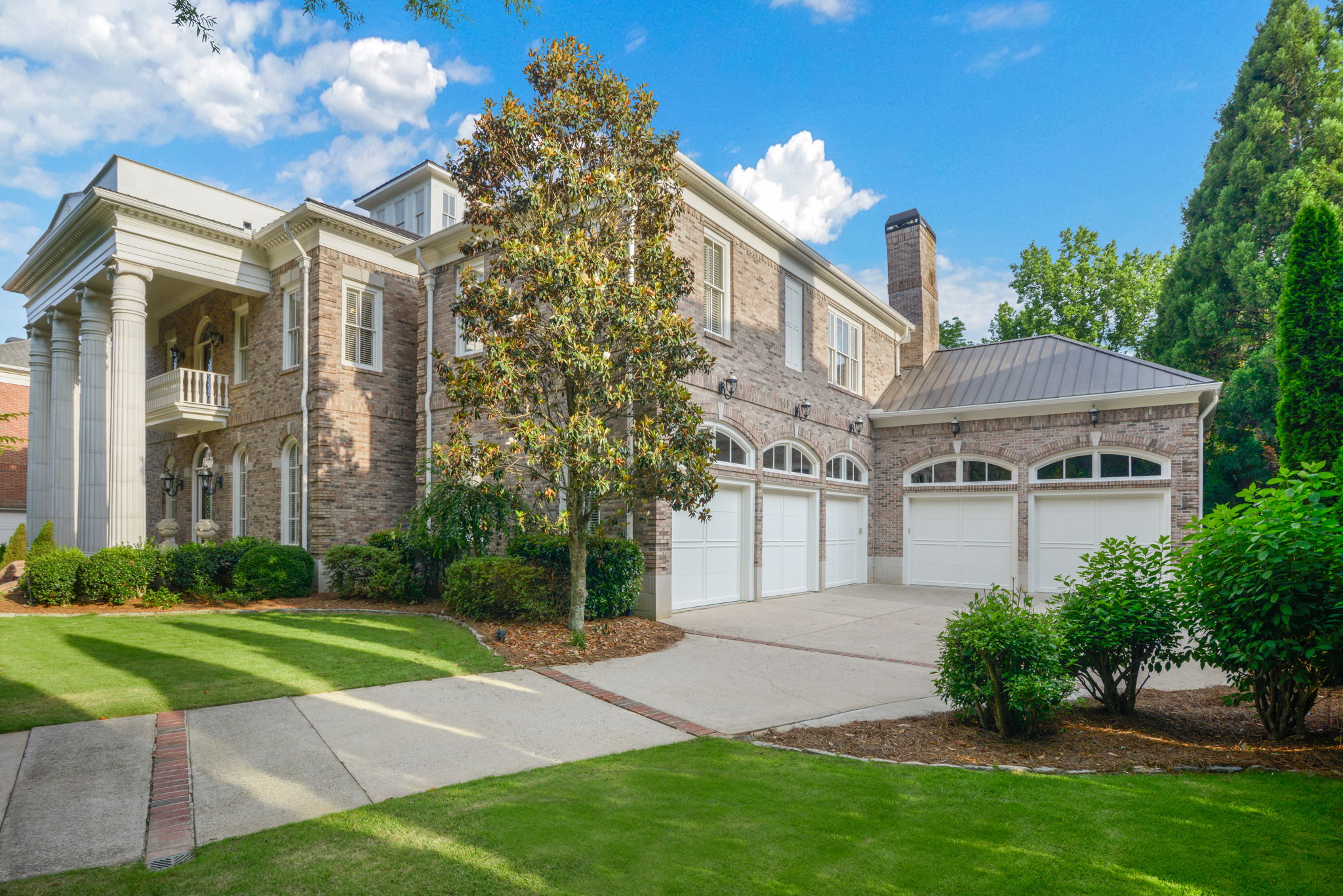 Side Exterior 5 Car Garage