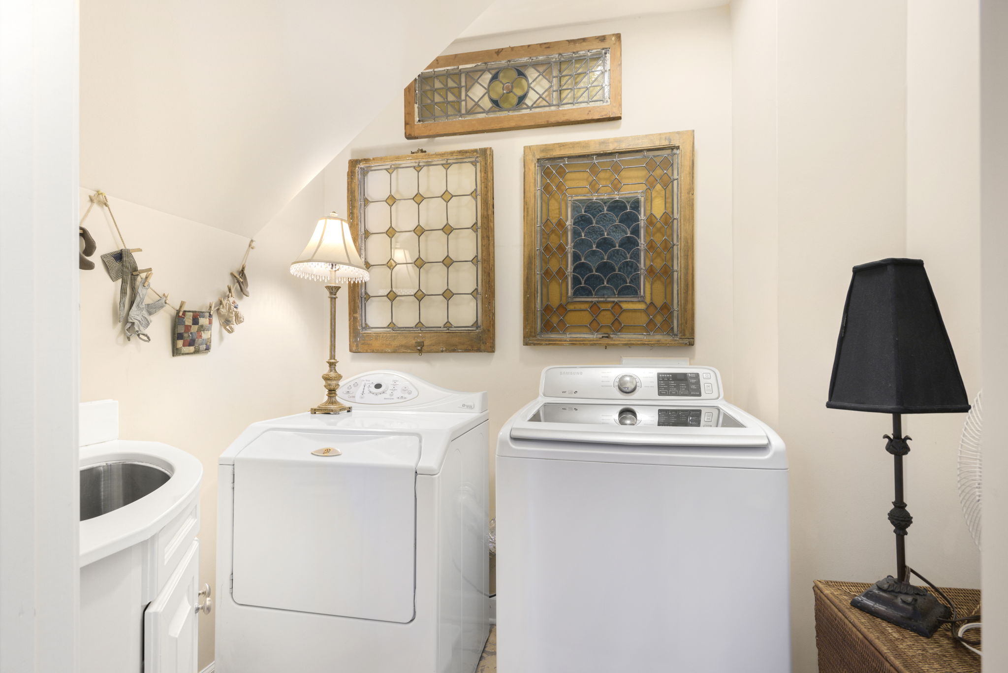 Primary Bedroom Laundry Room