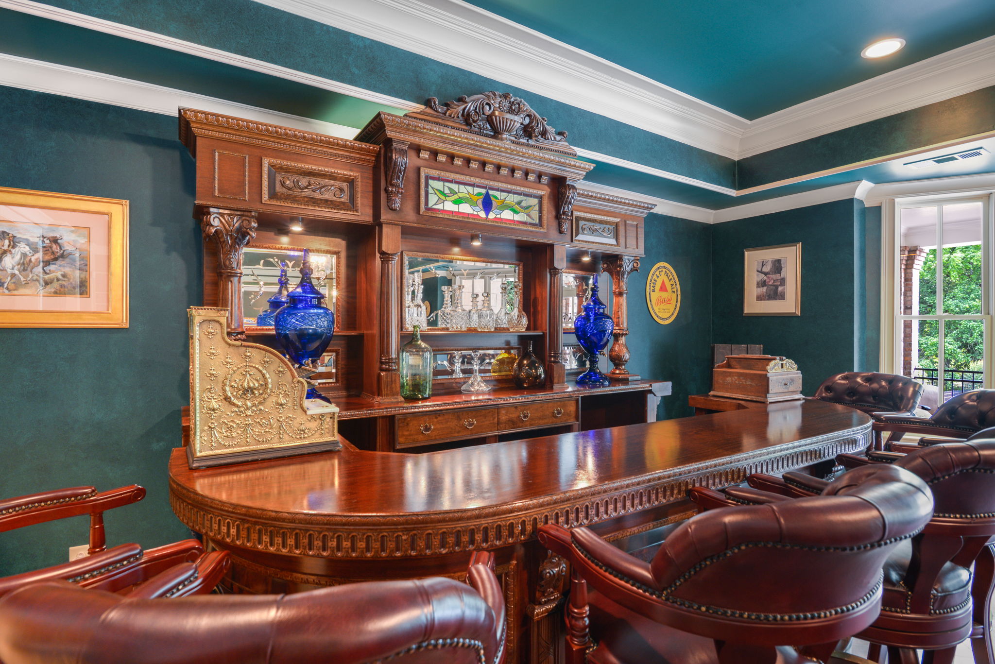Terrace Level Bar