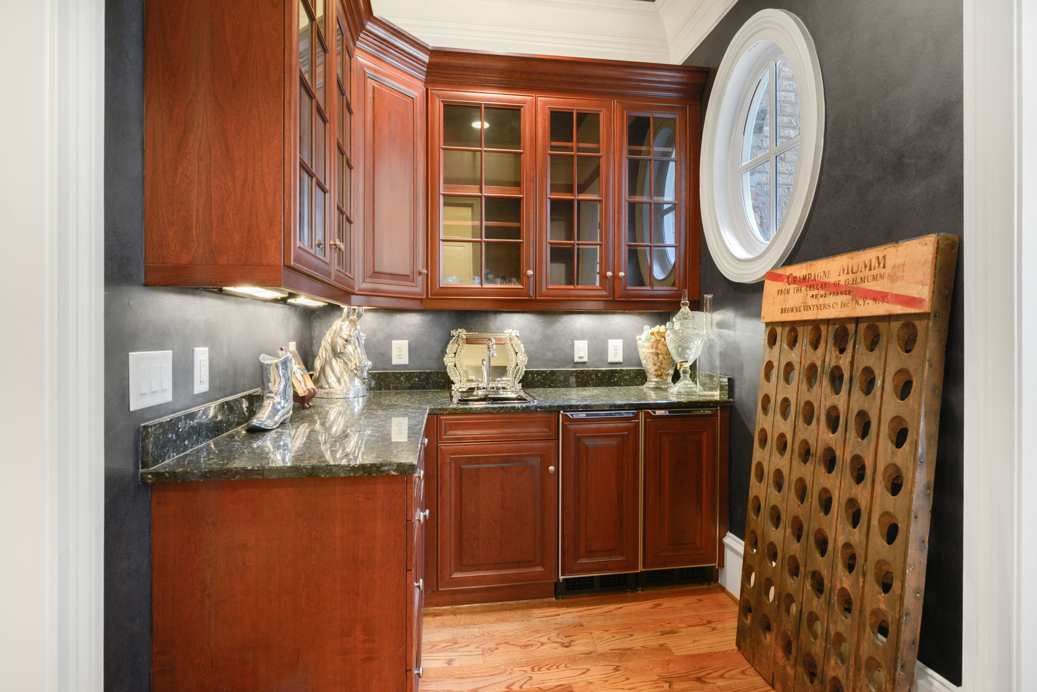 Butler's Pantry