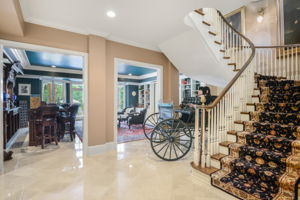 Terrace Level Stairway
