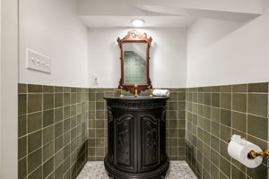  Photo 39