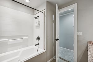 SW 95th St-022.jpg