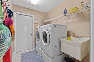 3122 Summervale Dr, Holiday, FL 34691, USA Photo 17