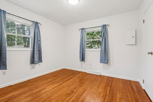 Spencer Dr-S3103-016.jpg