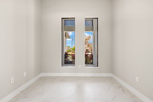 Virtual Staging - Office Space
