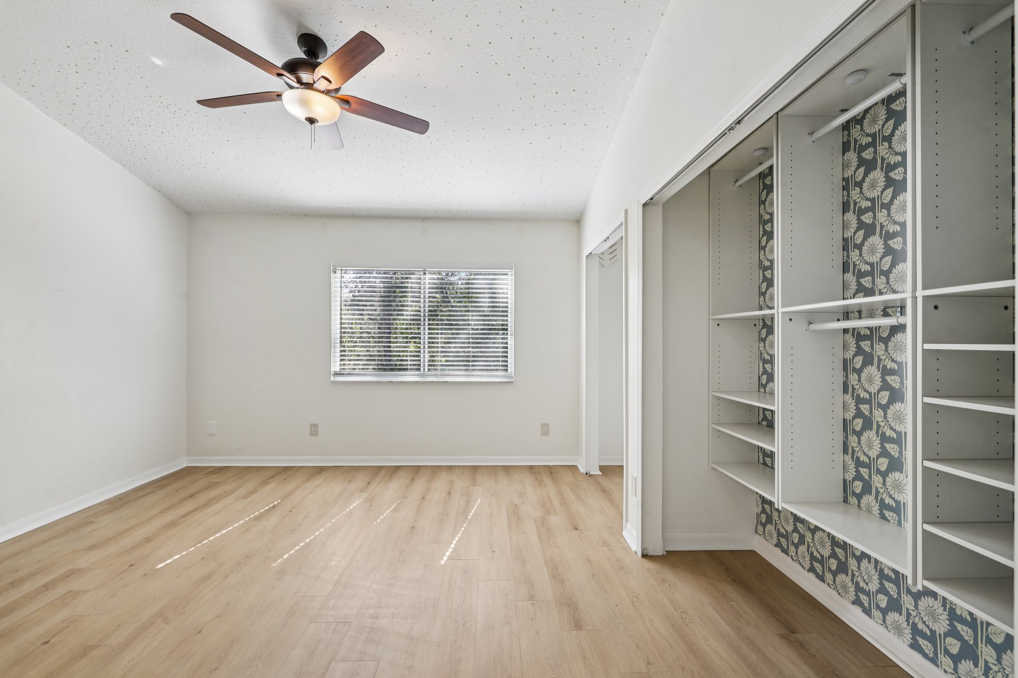 Claridge Pl-S1311-016.jpg