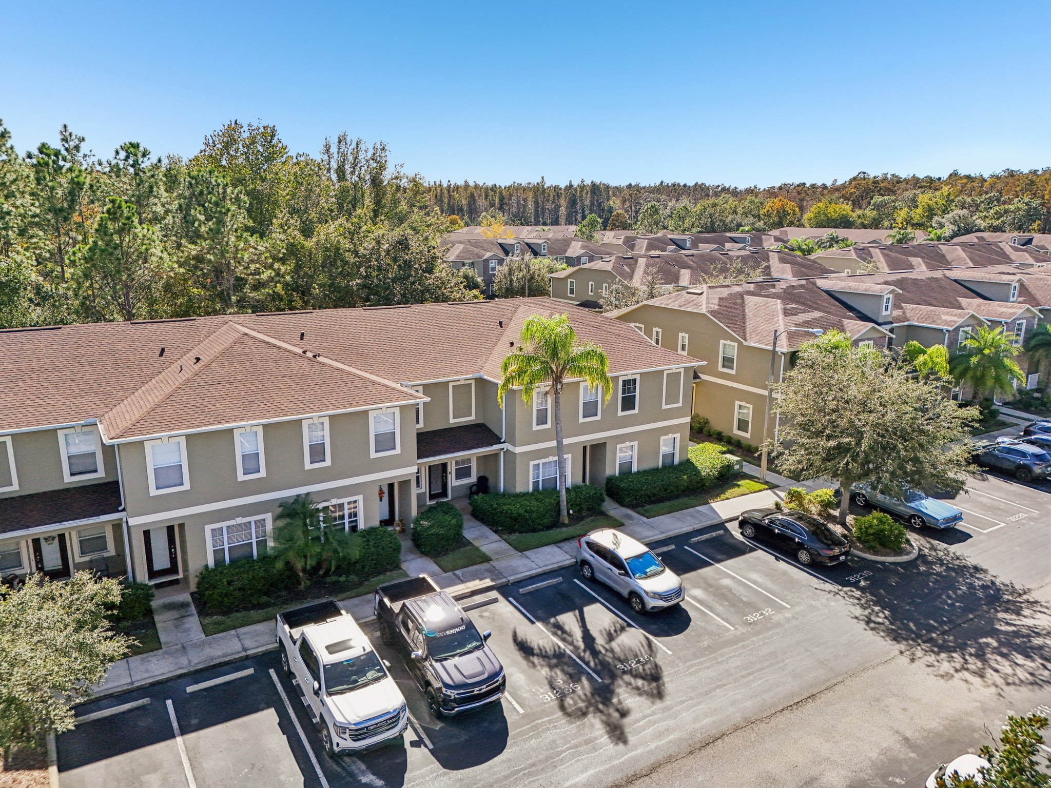 Claridge Pl-S1311-045.jpg