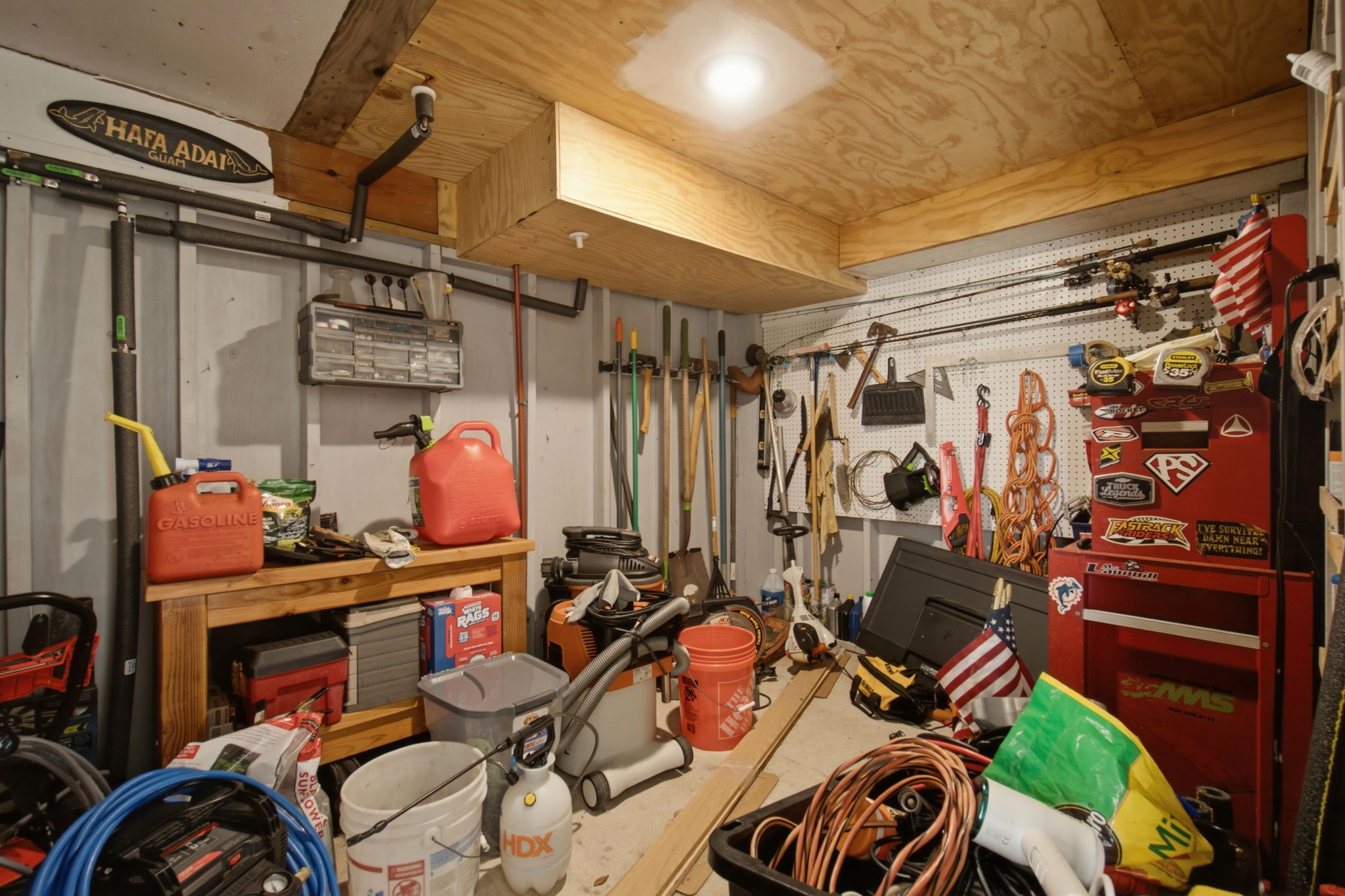  Photo 16