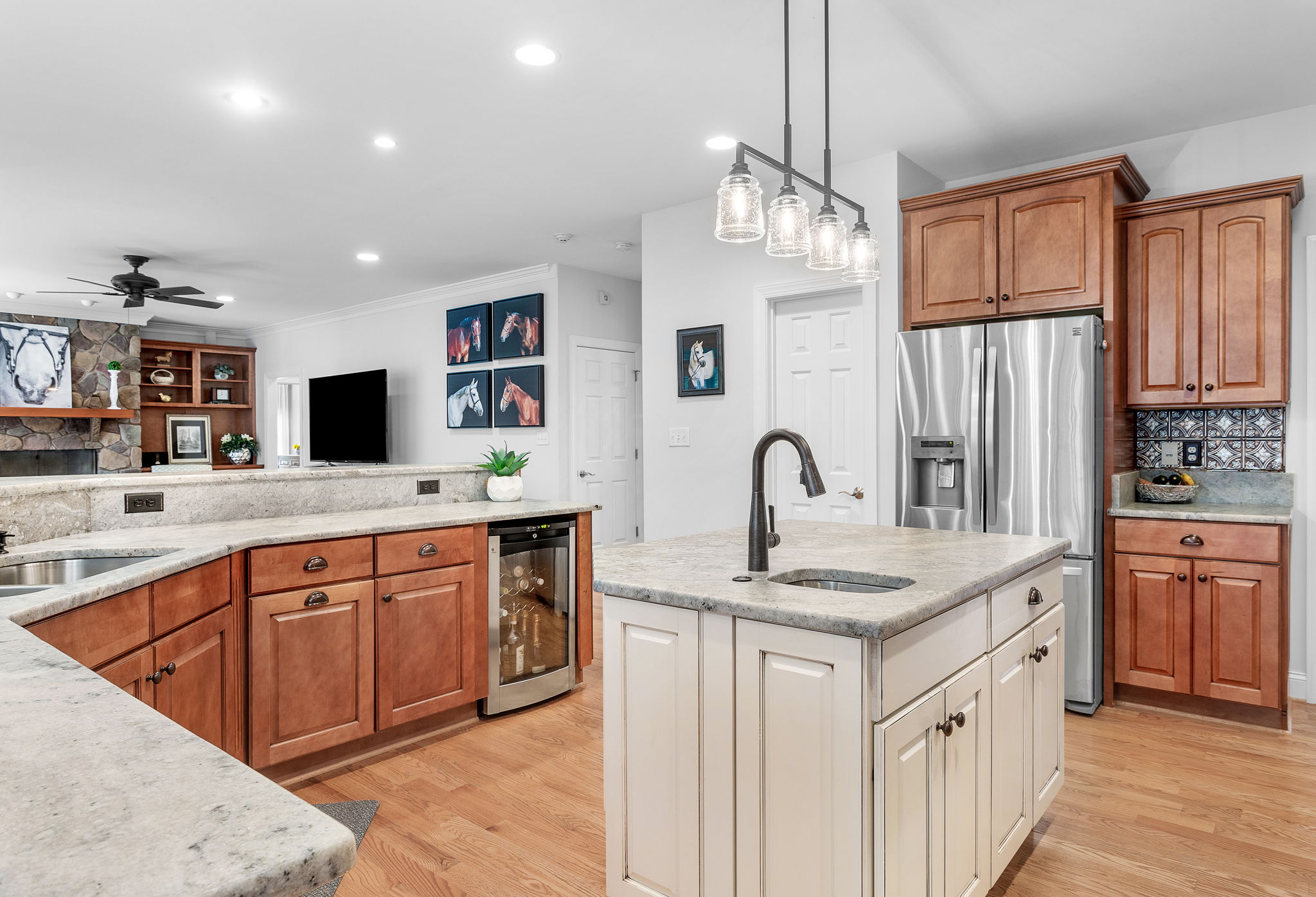 18-Kitchen
