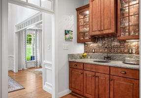 22-Butlers Pantry