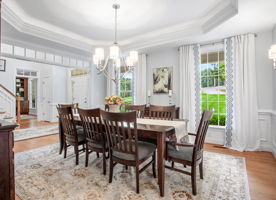 24-Dining Room