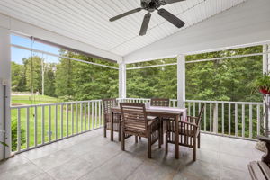 58-Screened Porch